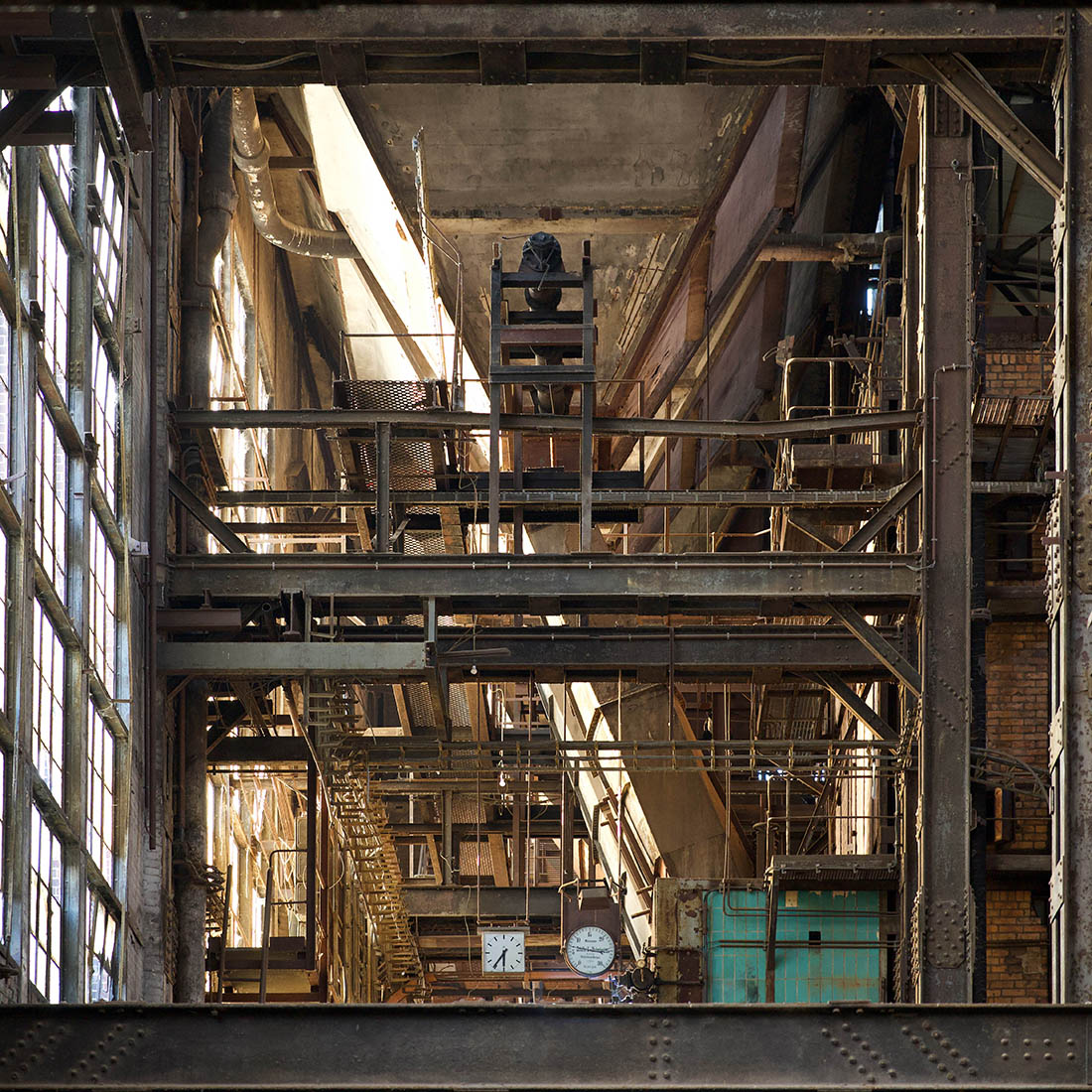 Stacks Image 219682
